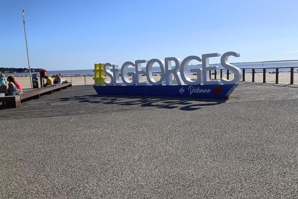 Joli Studio - 2 Pas De La Mer Et Du Centre Saint-Georges-de-Didonne Dış mekan fotoğraf